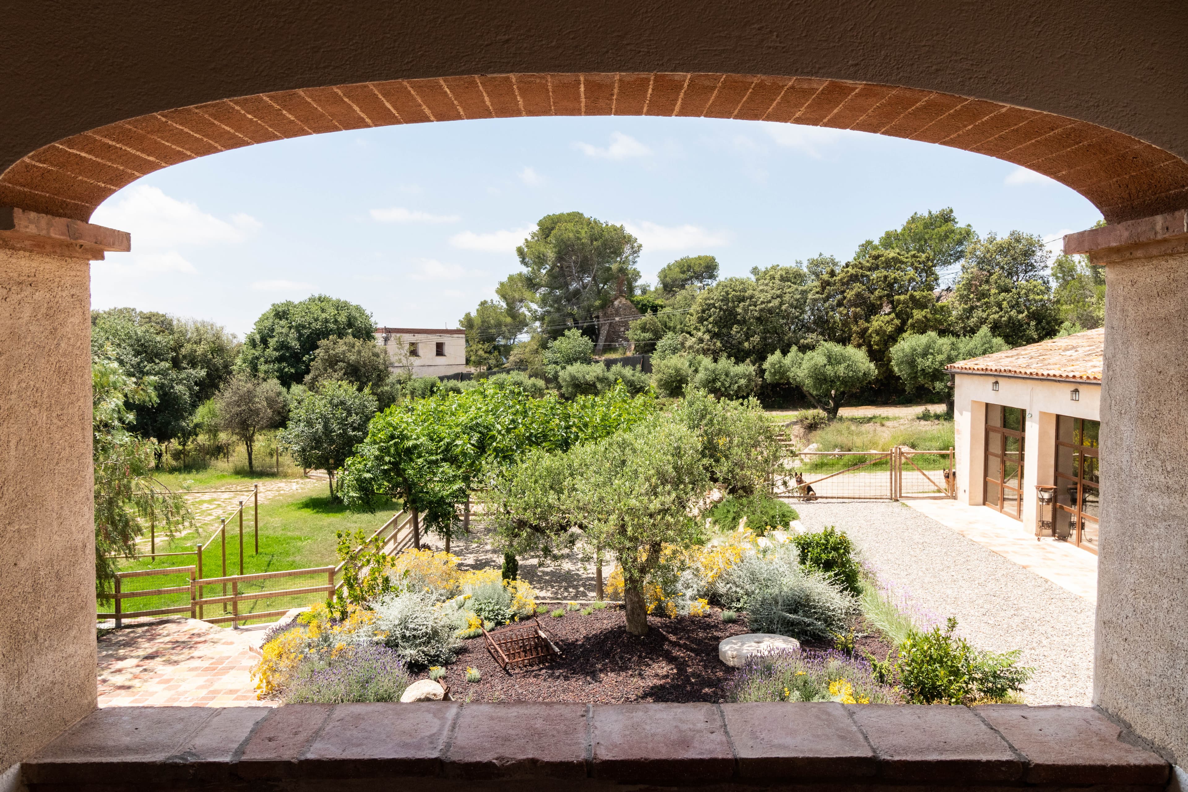 Terrassa privada de l'apartament al capvespre